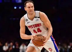 九游体育入口-这也行？今晚利物浦备战NBA常规赛巴黎圣日耳曼遗憾出局，尤文图斯今夜远射贴柱